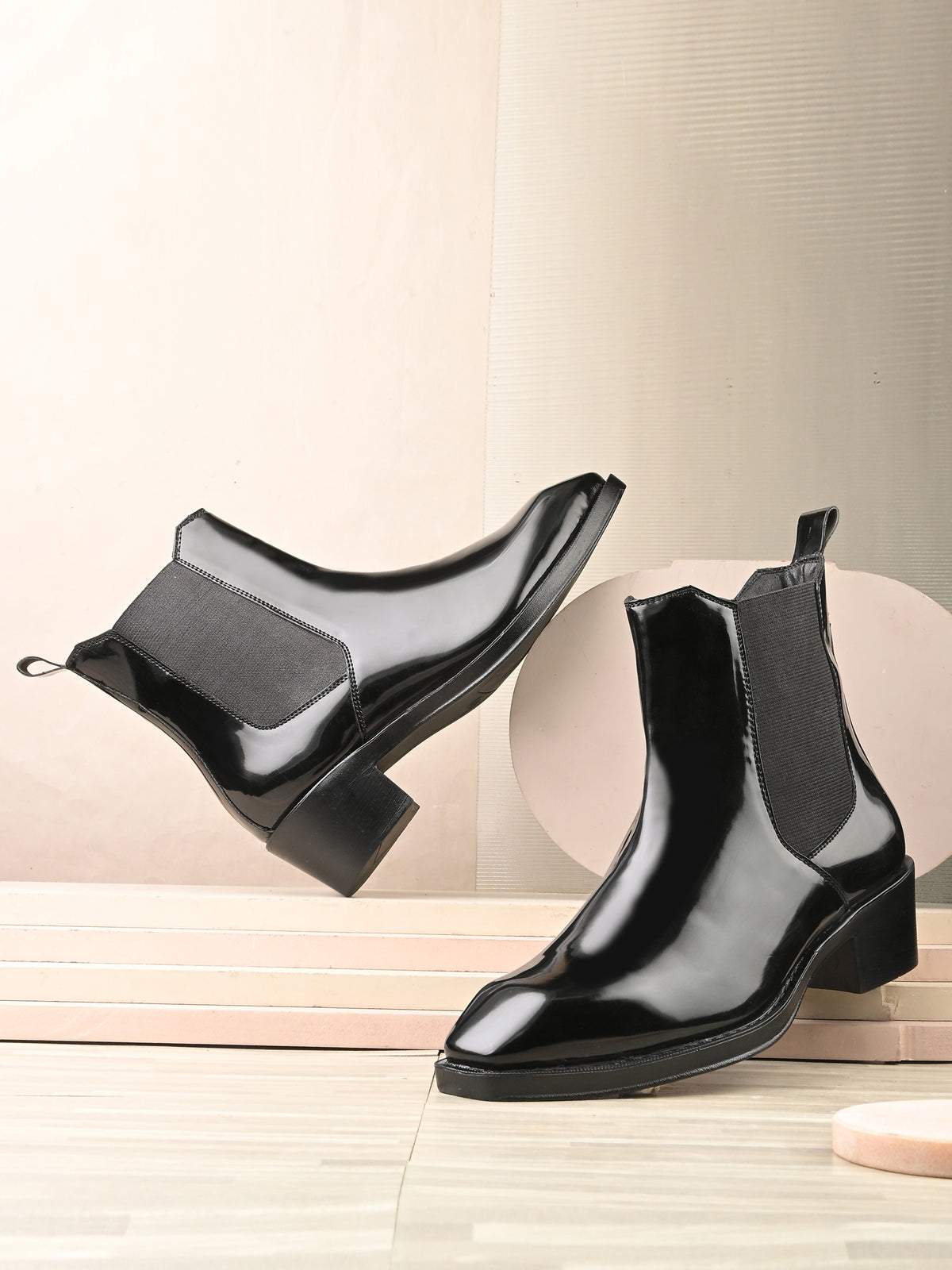 HiREL'S Italian Shape Cuban Heel Chelsea Boots