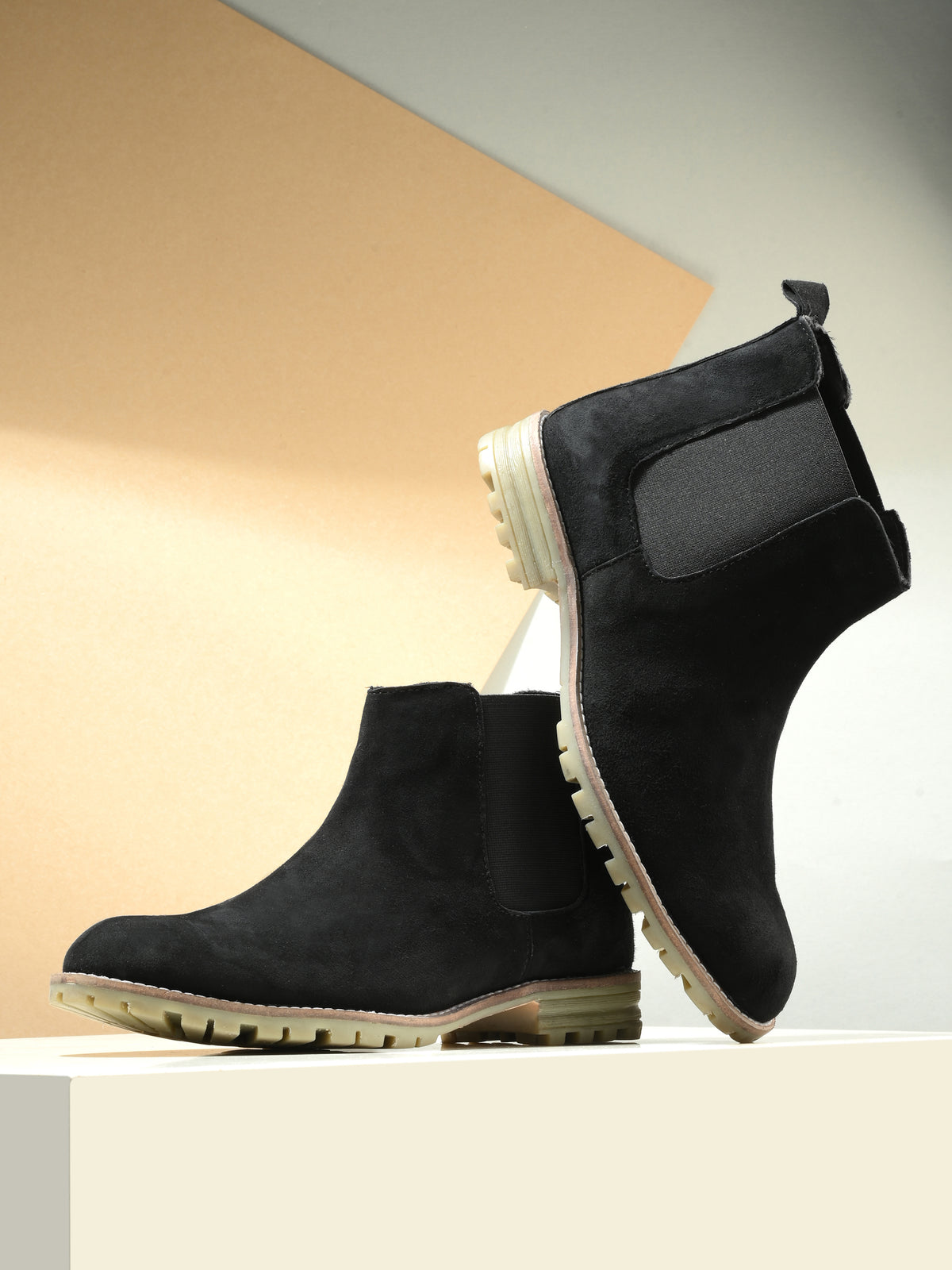 Men's Black Mid-Top Suede Chelsea Boots