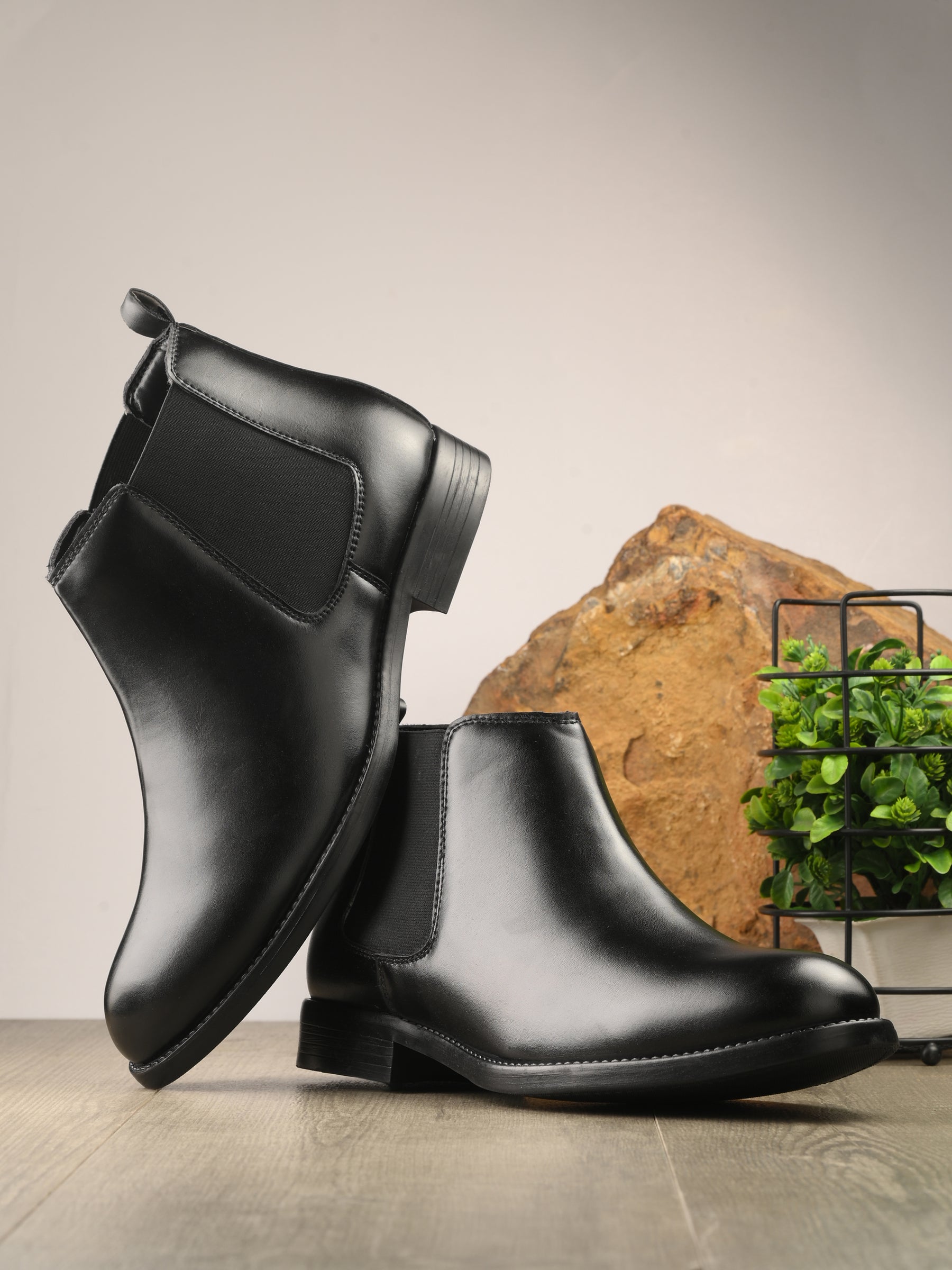 Men's Black Casual Chelsea Boots